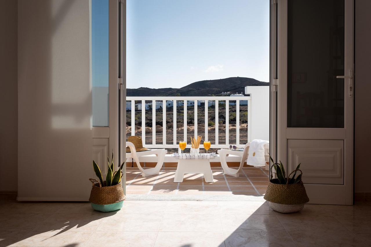 Apartamentos Delmar Natur Charco del Palo Exterior photo